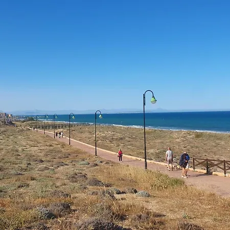 Sea View Apartment, 250M From The Beach *