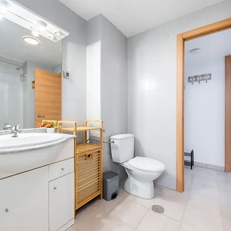 Z Widokiem Na Morze 250 M Od Plazy Торевьиа